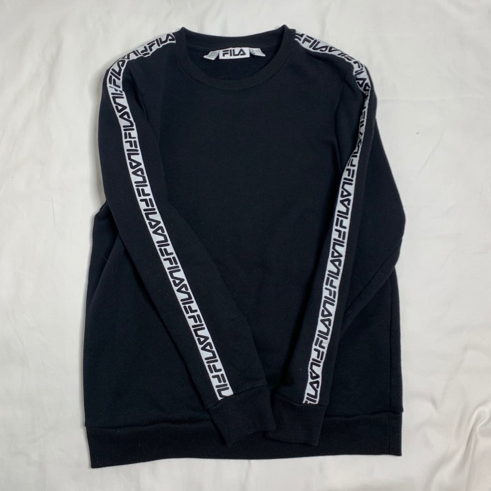 Fila sweater